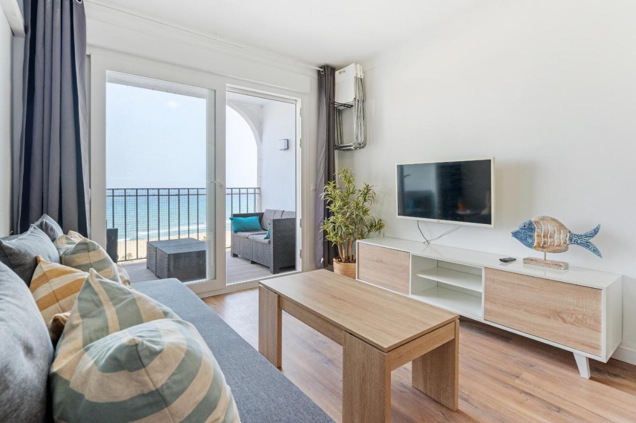 Welcs Apartamento 085 Emp Frente Al Mar Empuriabrava Exterior photo